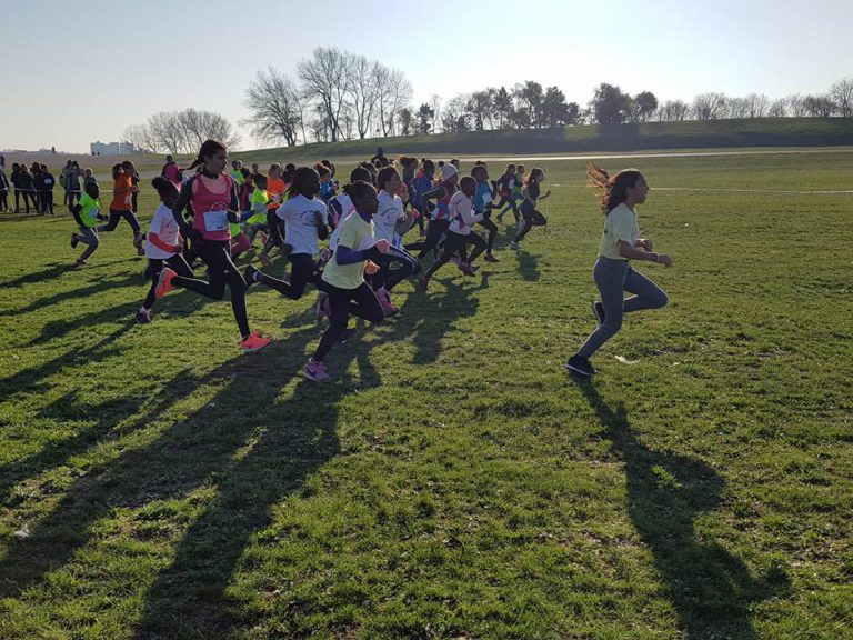 Photos et résultats du championnat départemental de cross-country FSGT 93
