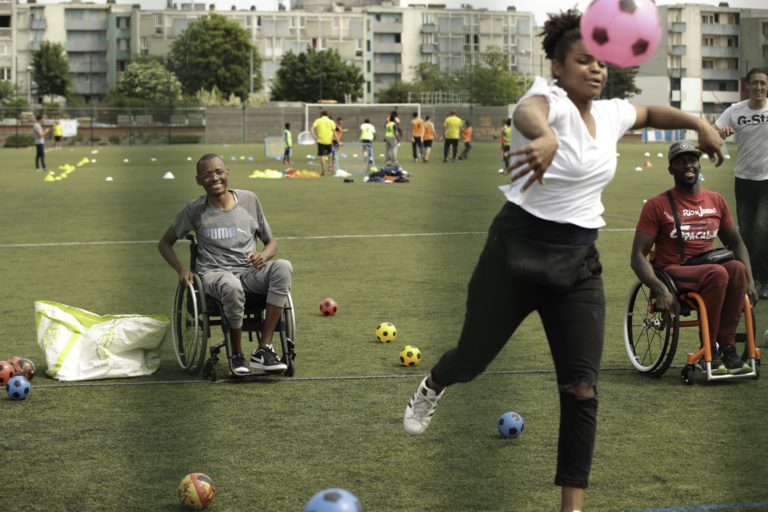 800 personnes en situation de handicap et valides au 4ème Festival départemental des pratiques partagées